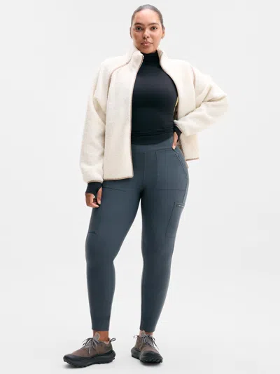 Athleta Headlands Hybrid High Rise Cargo Legging In Blue