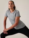 Athleta In Motion Seamless Tee In Medium Grey
