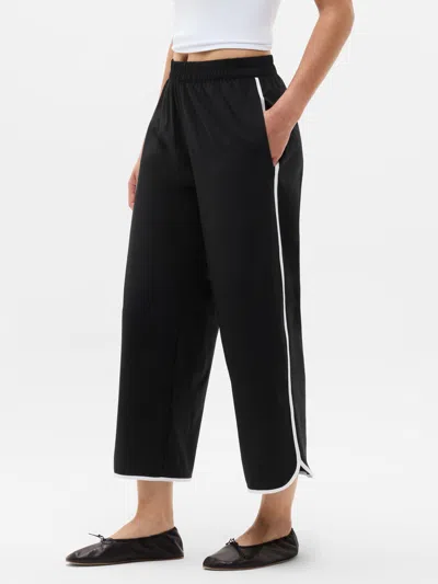 Athleta Journey Crop Pant In Black/bright White