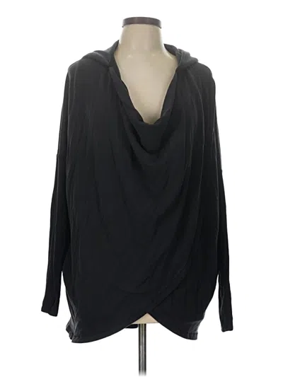 Pre-owned Athleta Long Sleeve Blouse In Black