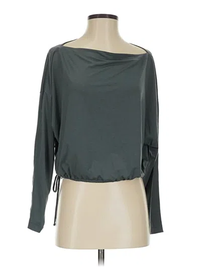 Pre-owned Athleta Long Sleeve Blouse In Gray