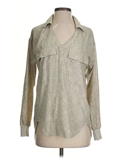 Pre-owned Athleta Long Sleeve Blouse In Tan