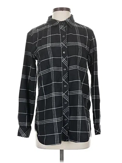 Pre-owned Athleta Long Sleeve Button Down Shirt In Black