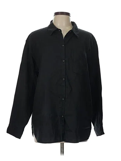 Pre-owned Athleta Long Sleeve Button Down Shirt In Black