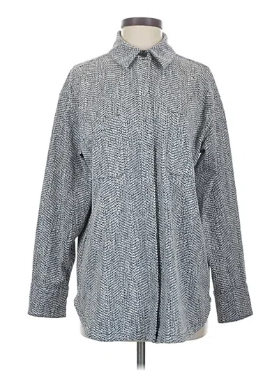 Pre-owned Athleta Long Sleeve Button Down Shirt In Gray
