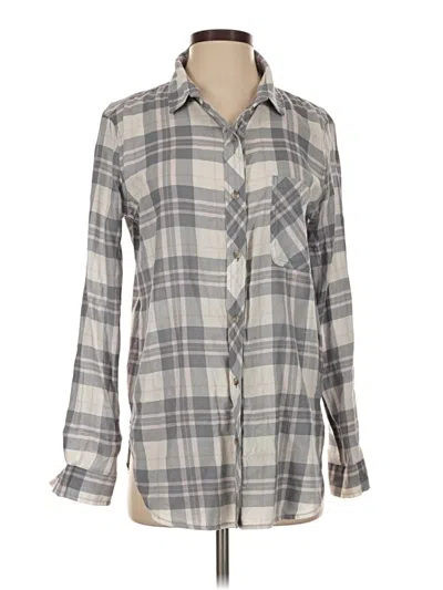 Pre-owned Athleta Long Sleeve Button Down Shirt In Gray