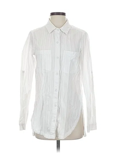 Pre-owned Athleta Long Sleeve Button Down Shirt In White