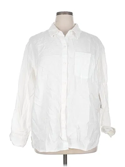 Pre-owned Athleta Long Sleeve Button Down Shirt In White