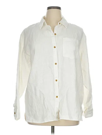 Pre-owned Athleta Long Sleeve Button Down Shirt In White