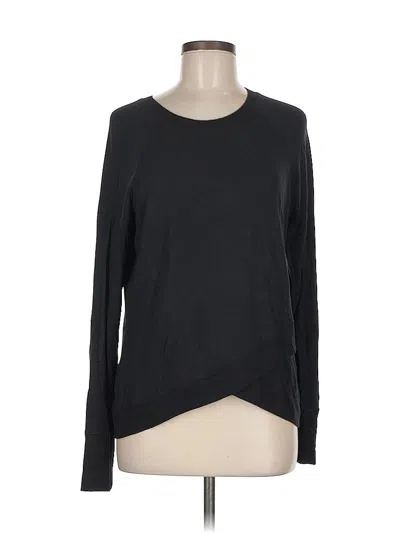 Pre-owned Athleta Long Sleeve T-shirt In Black