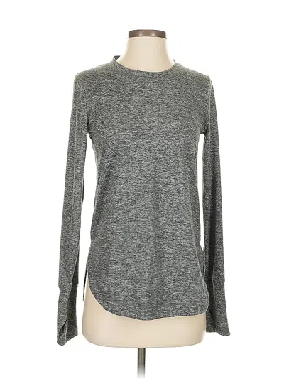 Pre-owned Athleta Long Sleeve T-shirt In Black