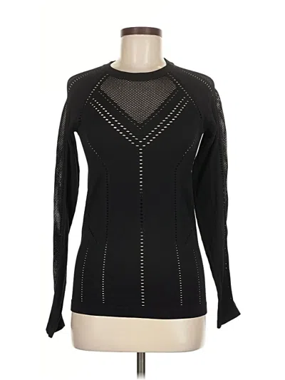 Pre-owned Athleta Long Sleeve T-shirt In Black