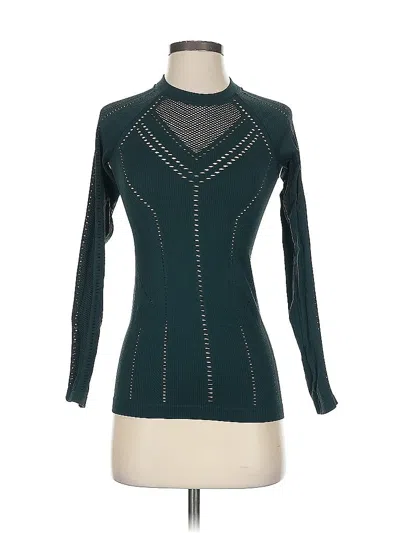 Pre-owned Athleta Long Sleeve T-shirt In Blue