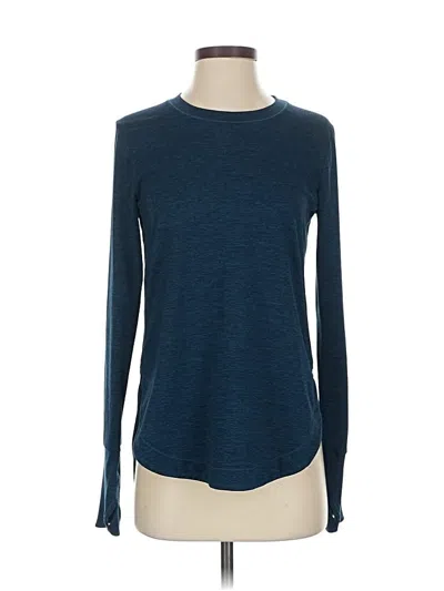 Pre-owned Athleta Long Sleeve T-shirt In Blue