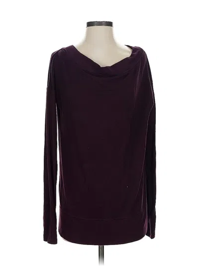 Pre-owned Athleta Long Sleeve T-shirt In Burgundy