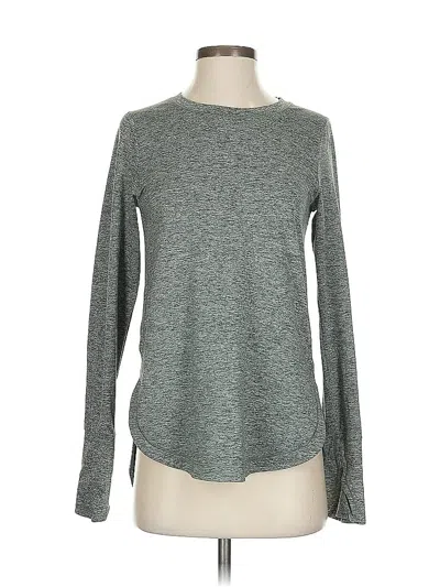 Pre-owned Athleta Long Sleeve T-shirt In Gray