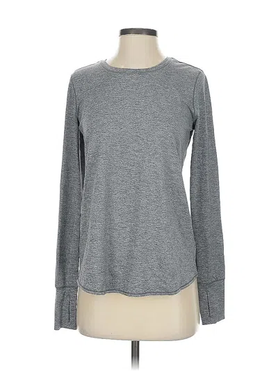 Pre-owned Athleta Long Sleeve T-shirt In Gray