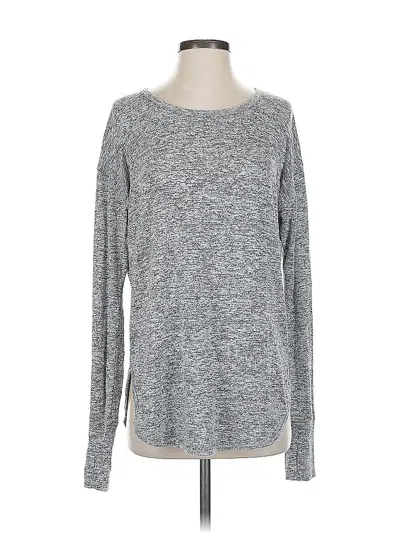 Pre-owned Athleta Long Sleeve T-shirt In Gray