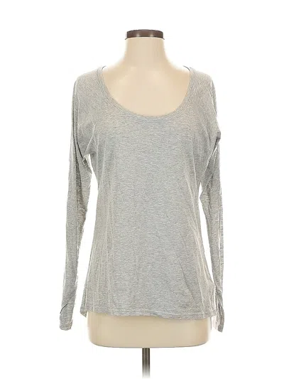 Pre-owned Athleta Long Sleeve T-shirt In Gray