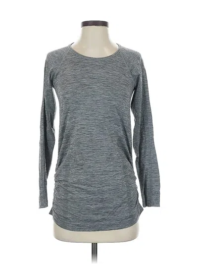 Pre-owned Athleta Long Sleeve T-shirt In Gray