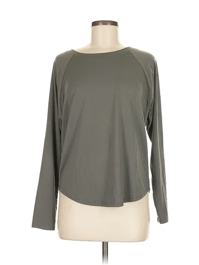 Pre-owned Athleta Long Sleeve T-shirt In Gray