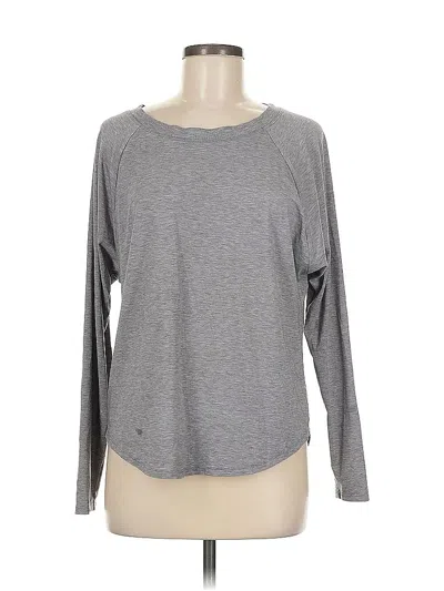 Pre-owned Athleta Long Sleeve T-shirt In Gray