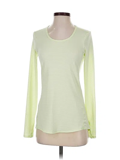 Pre-owned Athleta Long Sleeve T-shirt In Green