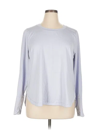 Pre-owned Athleta Long Sleeve T-shirt In Silver