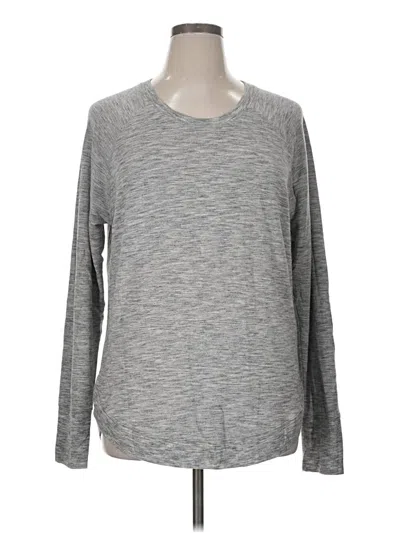 Pre-owned Athleta Long Sleeve Top Gray Crew Neck Tops