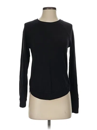 Pre-owned Athleta Long Sleeve T-shirt In Black