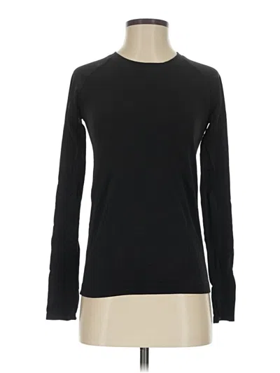 Pre-owned Athleta Long Sleeve T-shirt In Black