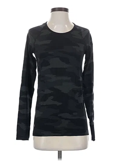 Pre-owned Athleta Long Sleeve T-shirt In Black