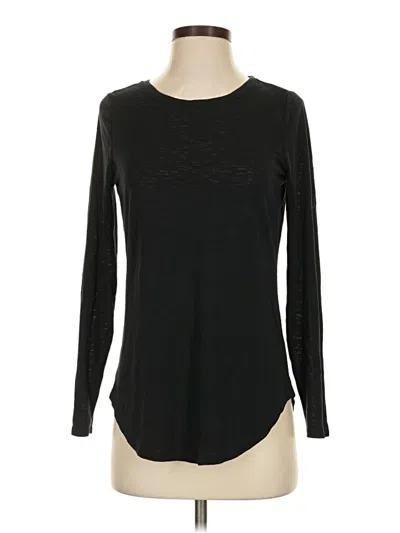 Pre-owned Athleta Long Sleeve T-shirt In Black
