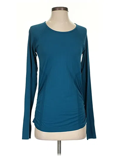 Pre-owned Athleta Long Sleeve T-shirt In Blue