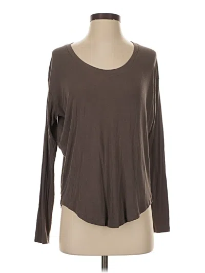Pre-owned Athleta Long Sleeve T-shirt In Brown