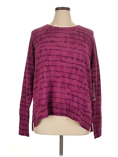 Pre-owned Athleta Long Sleeve T-shirt In Burgundy