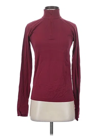 Pre-owned Athleta Long Sleeve T-shirt In Burgundy