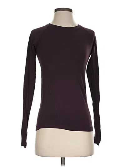 Pre-owned Athleta Long Sleeve T-shirt In Burgundy