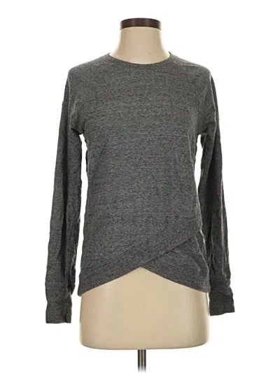 Pre-owned Athleta Long Sleeve T-shirt In Gray