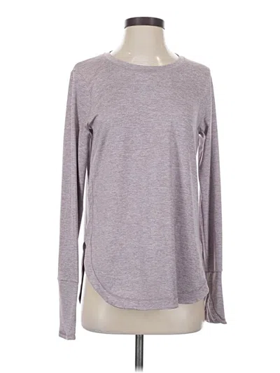 Pre-owned Athleta Long Sleeve T-shirt In Gray