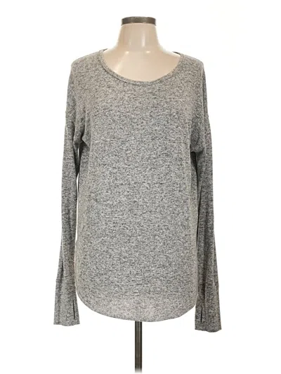 Pre-owned Athleta Long Sleeve T-shirt In Gray