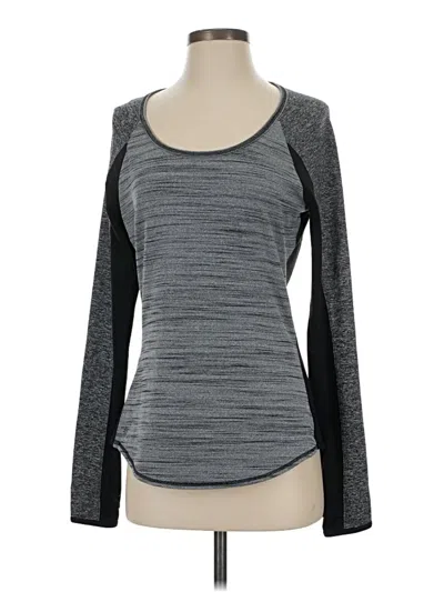 Pre-owned Athleta Long Sleeve T-shirt In Gray