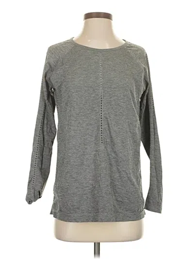 Pre-owned Athleta Long Sleeve T-shirt In Gray