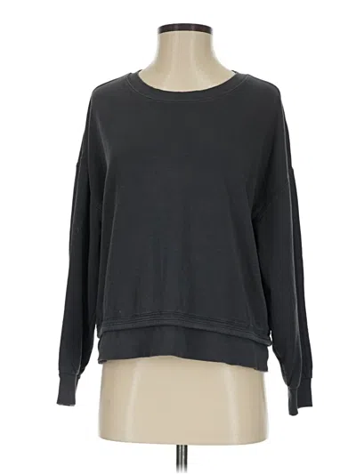 Pre-owned Athleta Long Sleeve T-shirt In Gray
