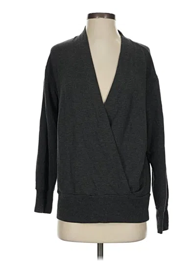 Pre-owned Athleta Long Sleeve T-shirt In Gray