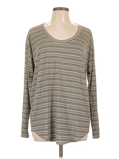 Pre-owned Athleta Long Sleeve T-shirt In Gray