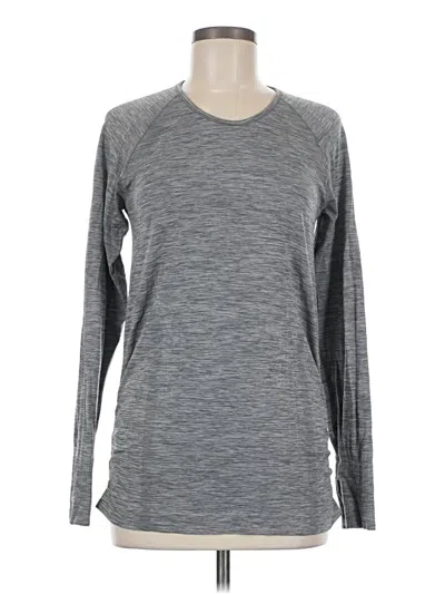 Pre-owned Athleta Long Sleeve T-shirt In Gray