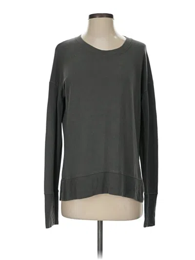 Pre-owned Athleta Long Sleeve T-shirt In Gray
