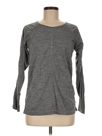 Pre-owned Athleta Long Sleeve T-shirt In Gray