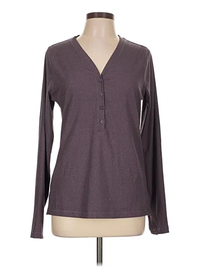 Pre-owned Athleta Long Sleeve T-shirt In Gray
